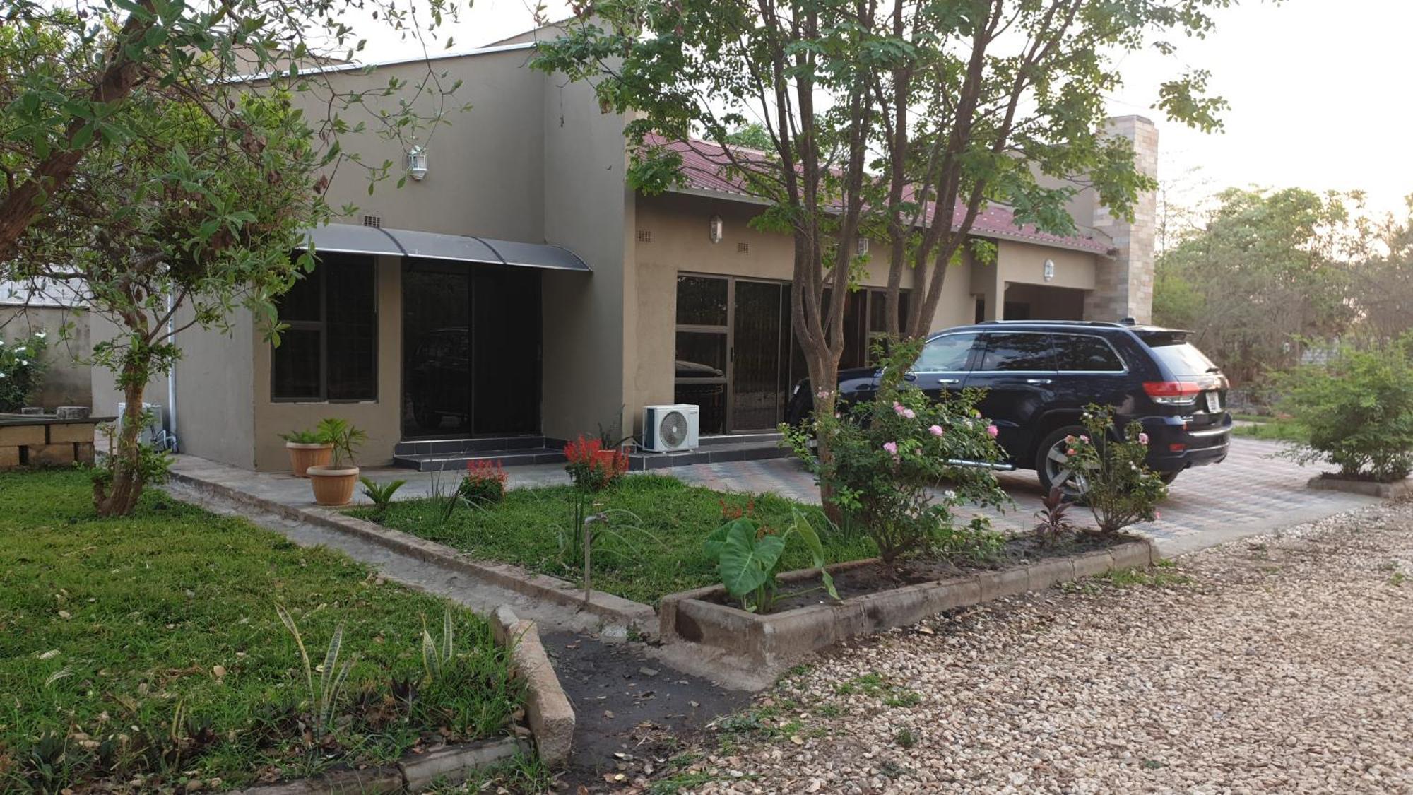 Villa Lombe, Off Great East Road, Silverest Silver Rest Exterior photo